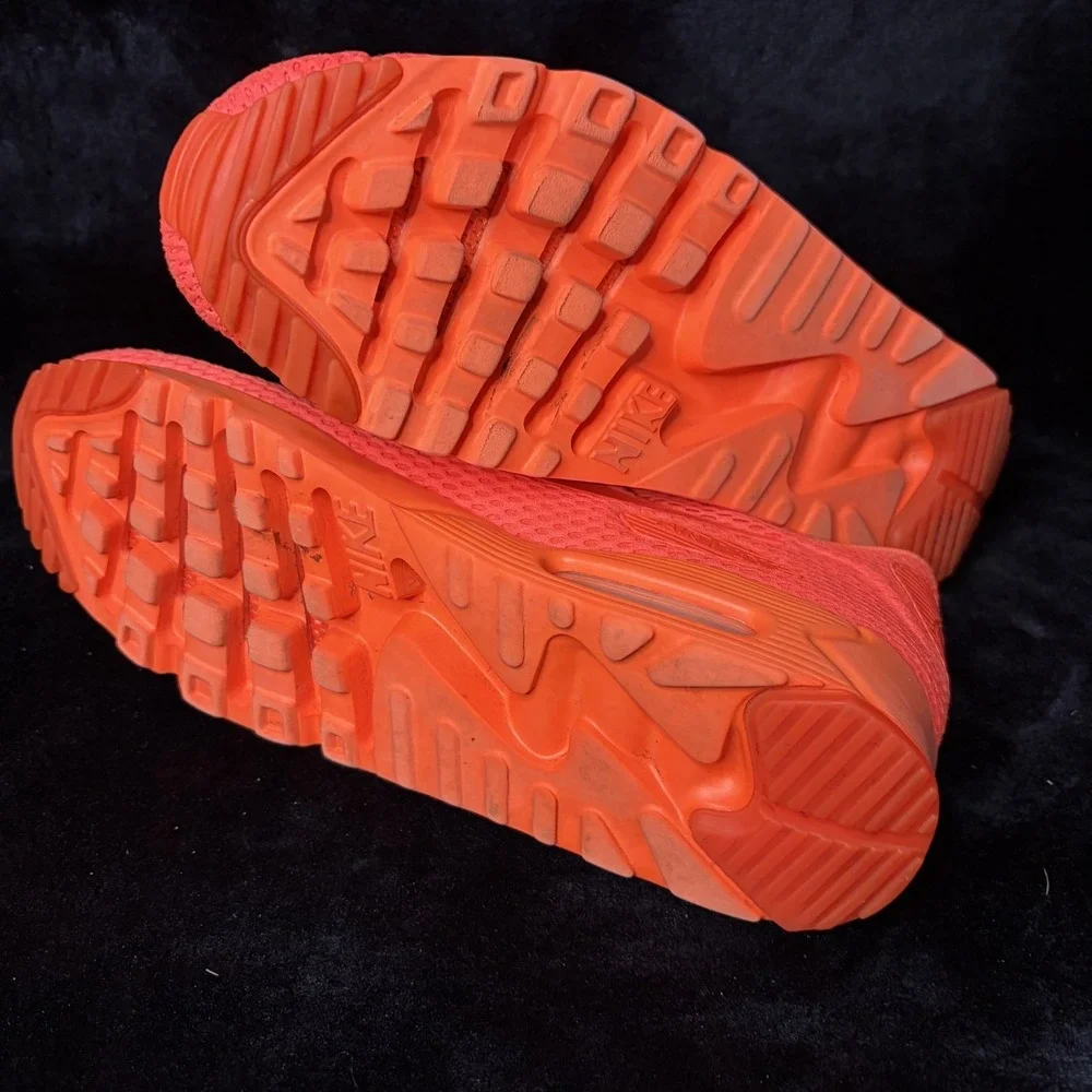 Nike Air Max 90 Ultra Breathe 725222-800 Mens 9 Running Shoes Orange Sneaker